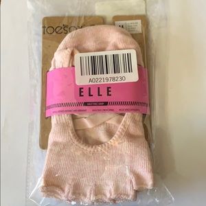🌸LAST CHANCE🌸 PINK HALF TOE GRIP SOCKS 7.5-9.5